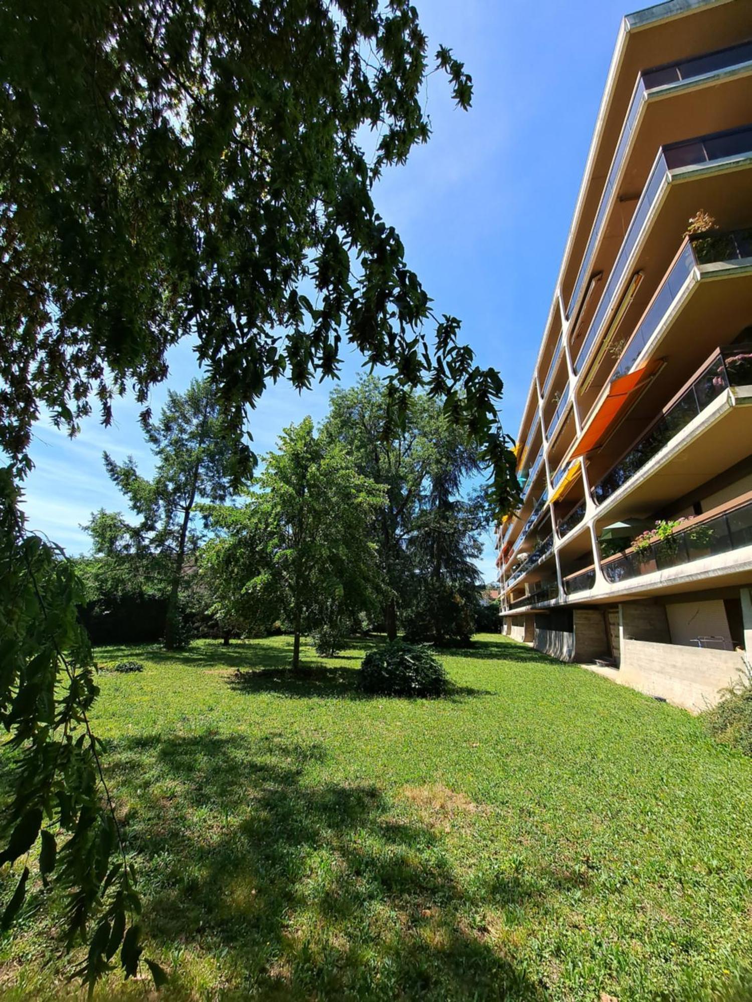 Le Duc De Savoie Thonon Lägenhet Exteriör bild